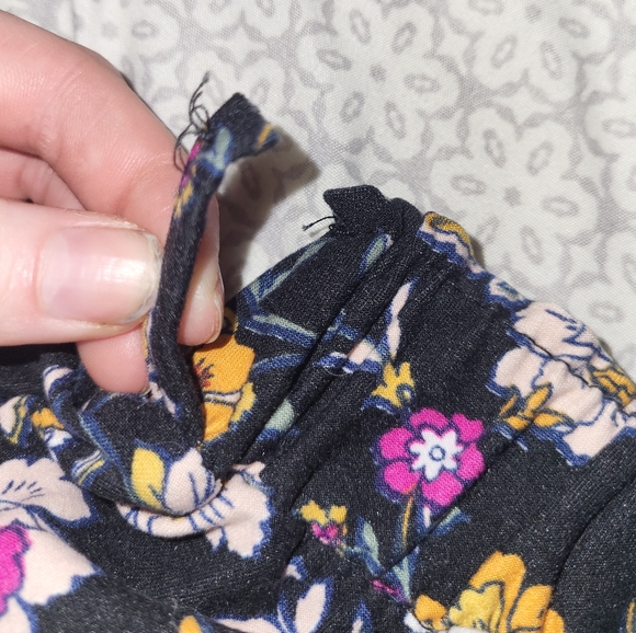 Womens No comment flowy floral shorts - Picture 6 of 6